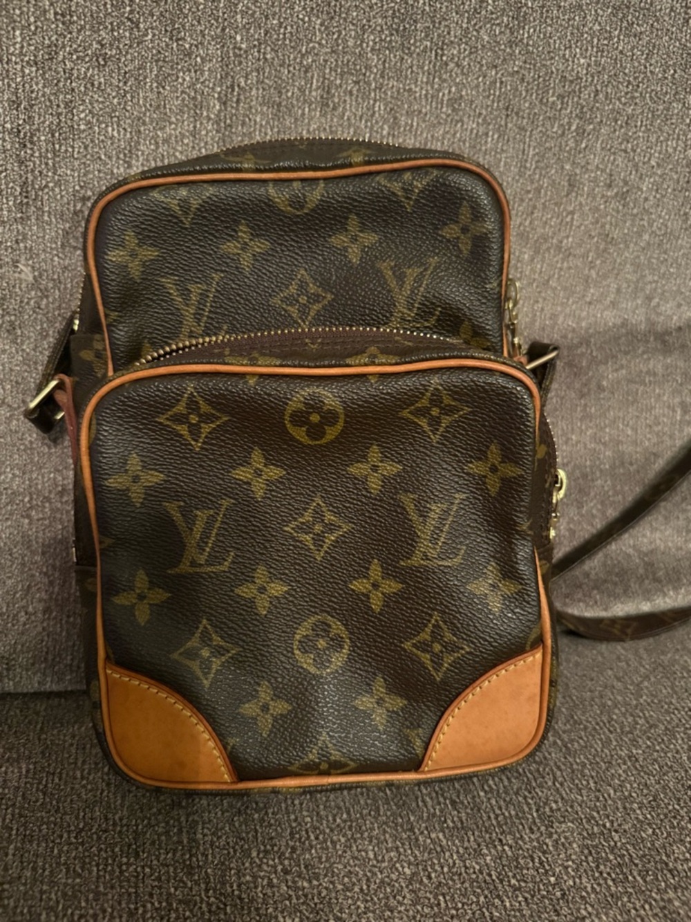 SOLD*******Preloved Louis Vuitton Amazone